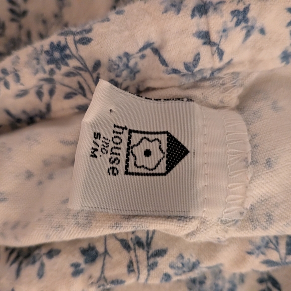 HOUSE INC Brand PJ's - Picture 4 of 9